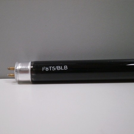 Tubo Luz Negra Con Filtro BLB T5 8W F8T5BLB 30 Cms 400nm Repuesto 