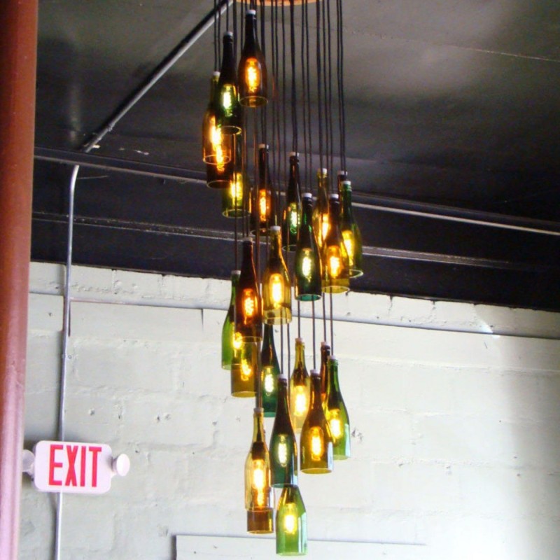 Candelabro Botellas 25 Focos | Grupo EIR